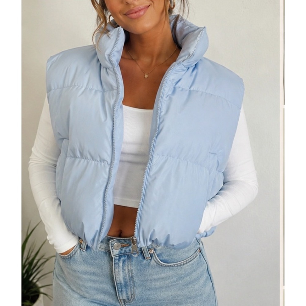 Altar'd State Light Blue Cropped Puffer Vest Sleeveless Puffy Jacket XXL